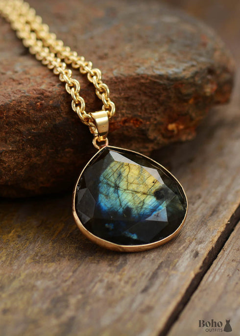 Boho Necklace, Labradorite and Gold Chain Rosie